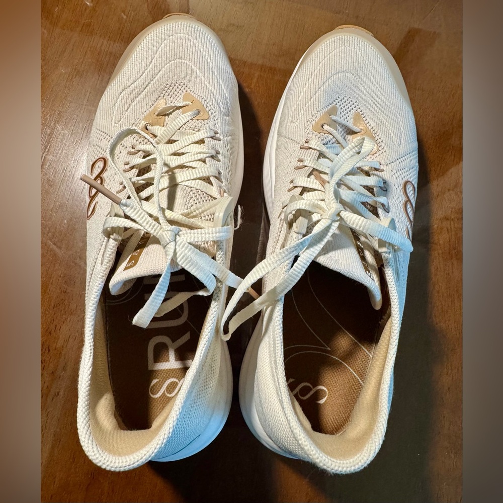 Saysh Stylish Cream Women's Sneakers - Picture 4 of 10